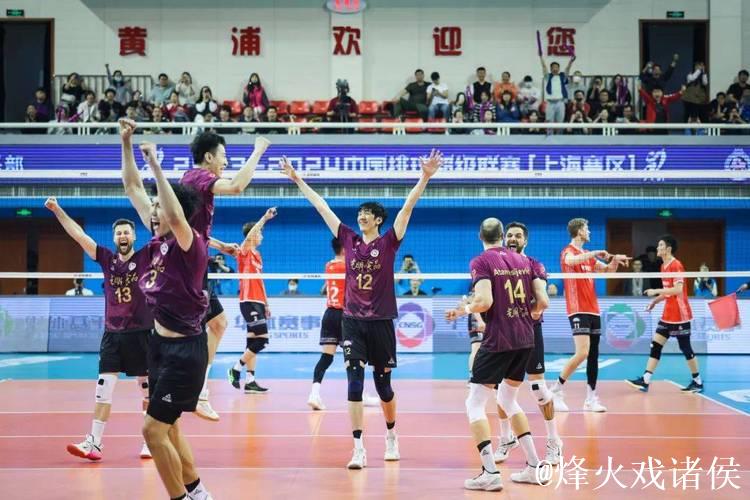 排超常规赛过半，上海男女排双双登顶，这一次他们能否同时夺冠？