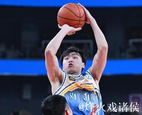 周琦18分首钢大胜浙江 齐麟30+11新疆力克四川 周琦18分首钢大胜浙江 齐麟30+11新疆力克四川